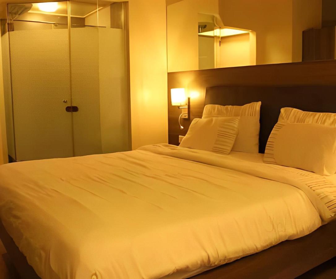 Apollo Guest House Bombaim Exterior foto