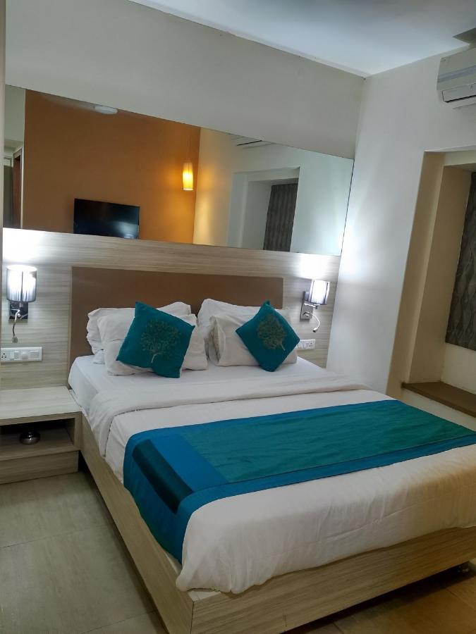 Apollo Guest House Bombaim Exterior foto